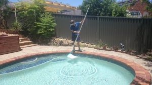 Pool Servicing and Maintenance
